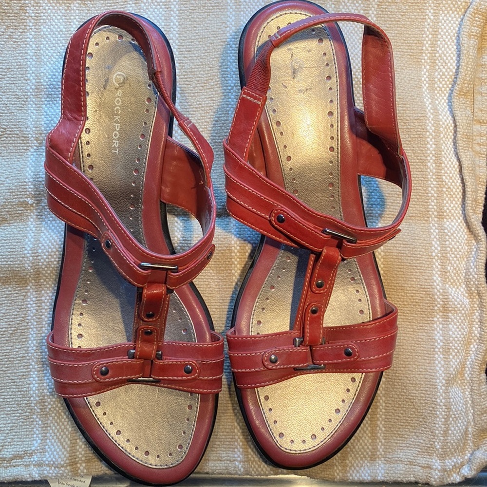 NWOB Rockport red leather sandals